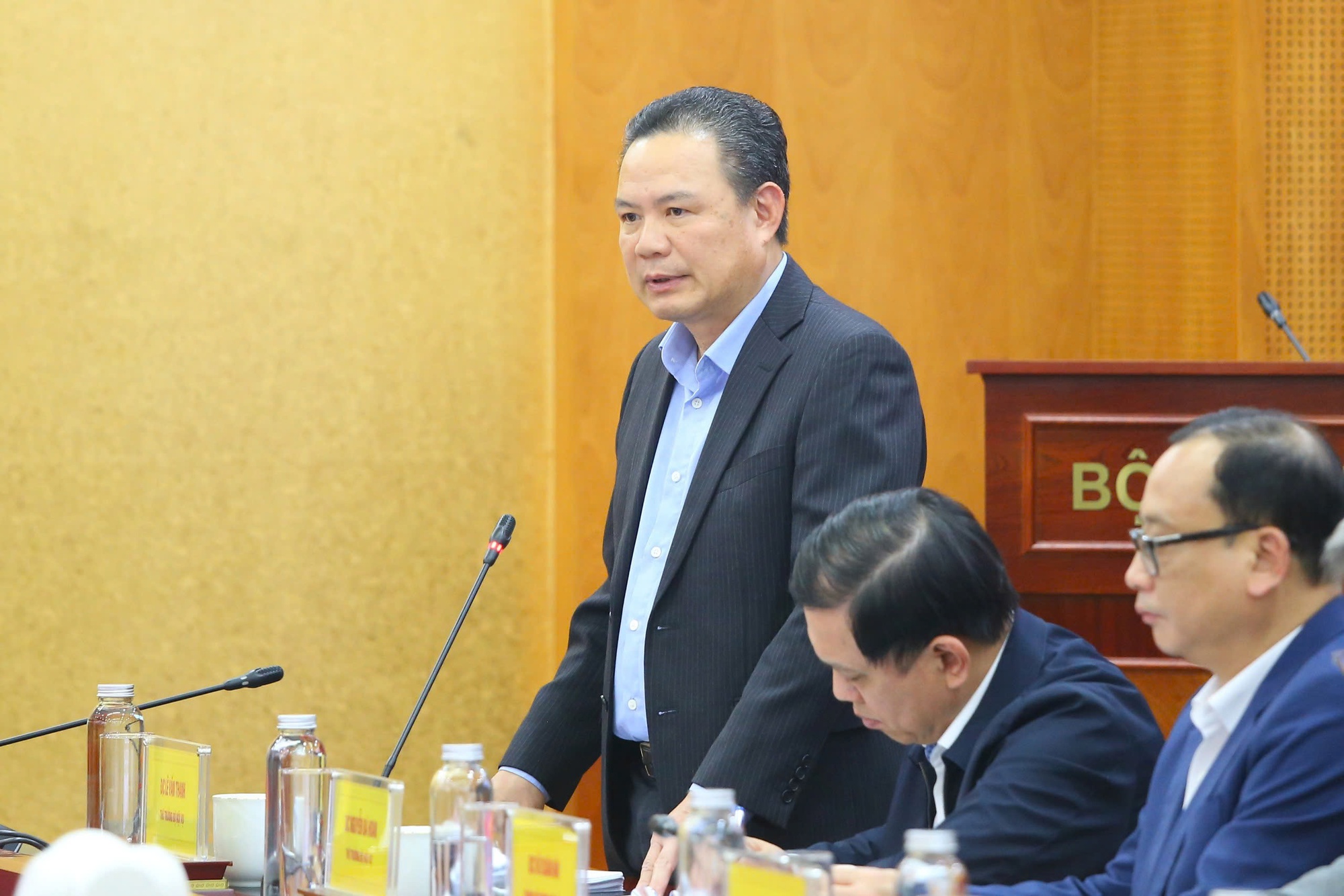 Mục tiêu chính của việc sắp xếp là đảm bảo hiệu quả trong hoạt động của chính quyền